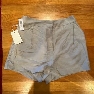 Aritzia - Wilfred free brand trouser shorts